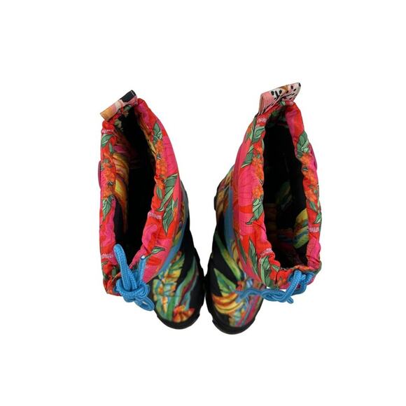 Farm Rio - Chevron Forest Puffy Boots in Black Multicolor - Picture 6 of 9